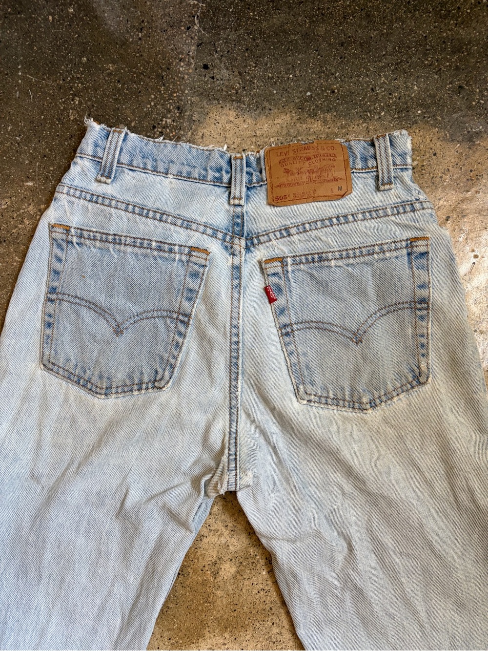 Vintage Levi's 505 Jeans | 90s Boyfriend Denim